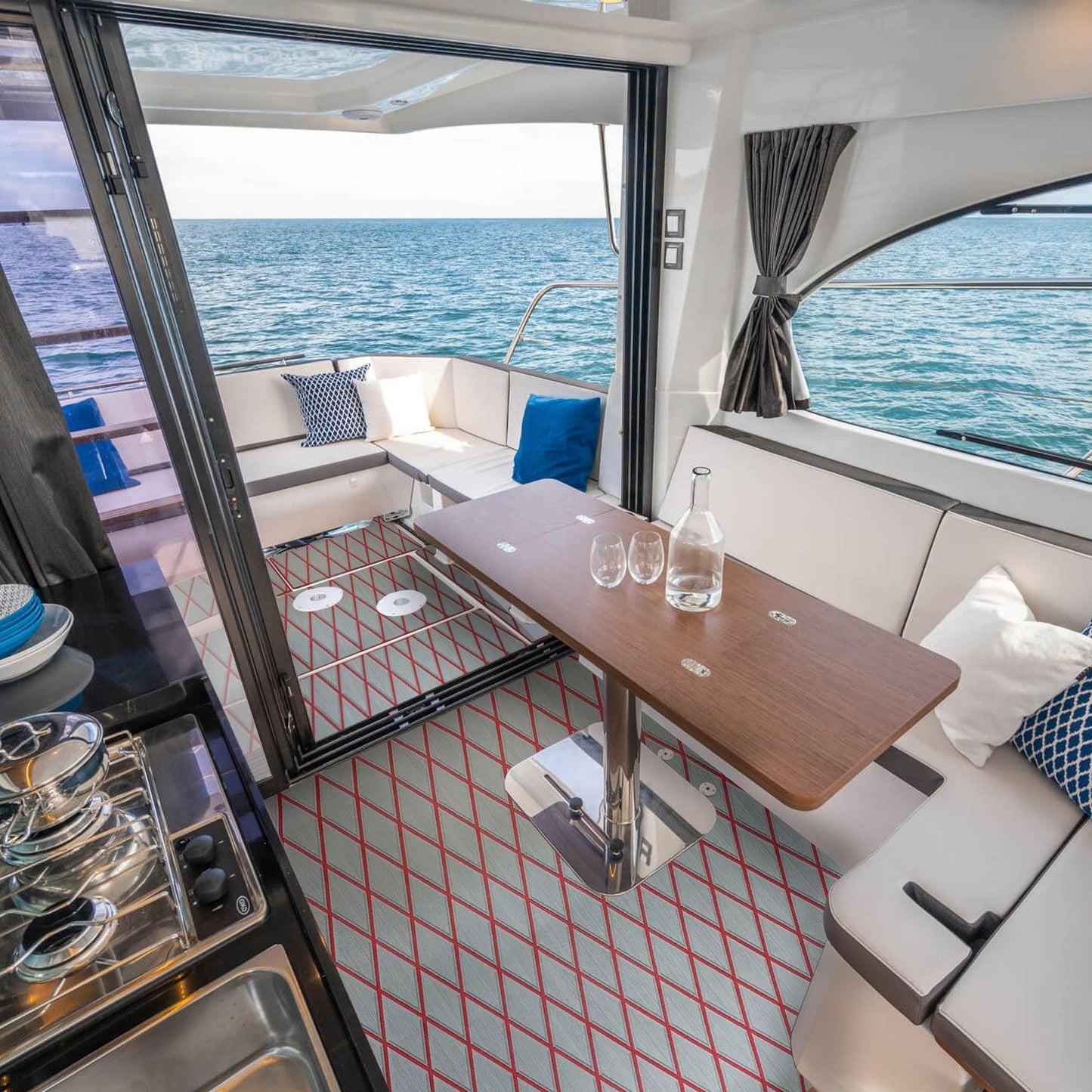 Kxkzren - BOAT FLOORING - Diamond EVA Foam Sheet | Gray/Red
