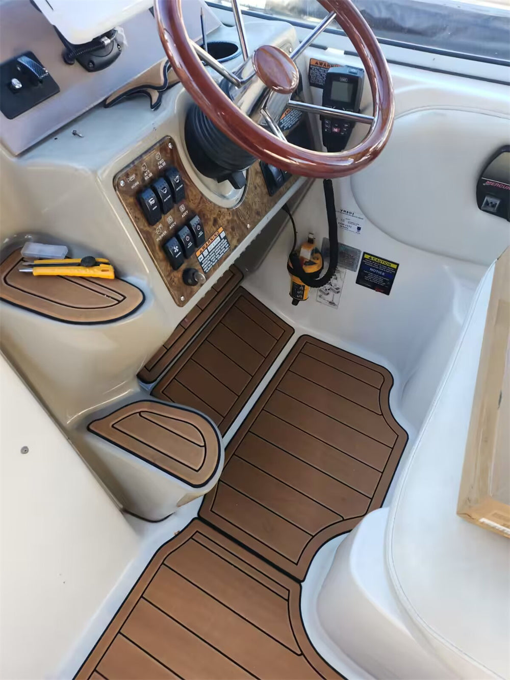 2001 Bayliner 2655 – Custom EVA Foam Marine Flooring Kit