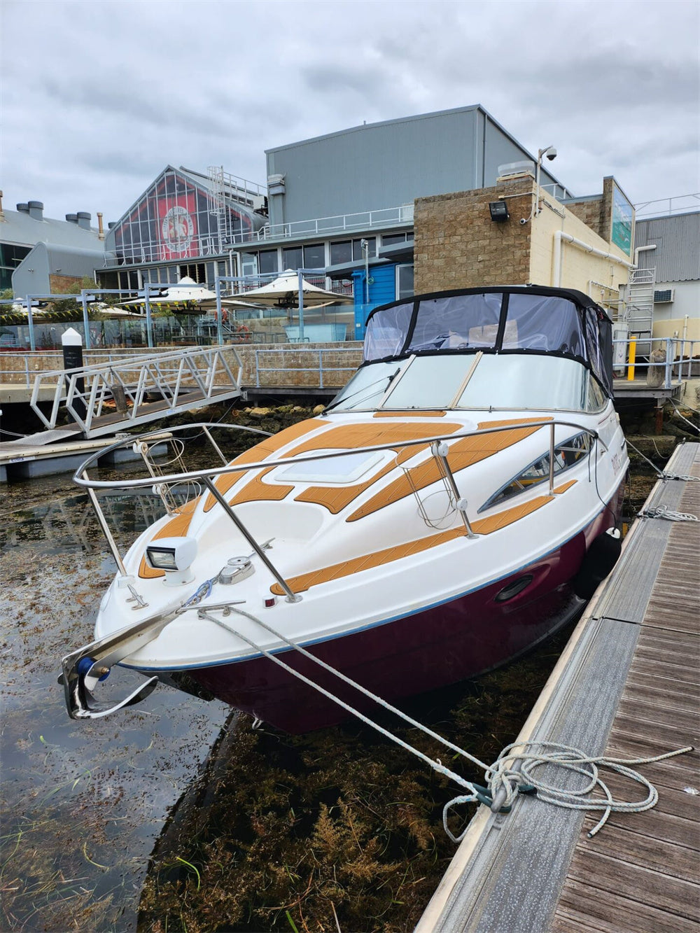 2001 Bayliner 2655 – Custom EVA Foam Marine Flooring Kit