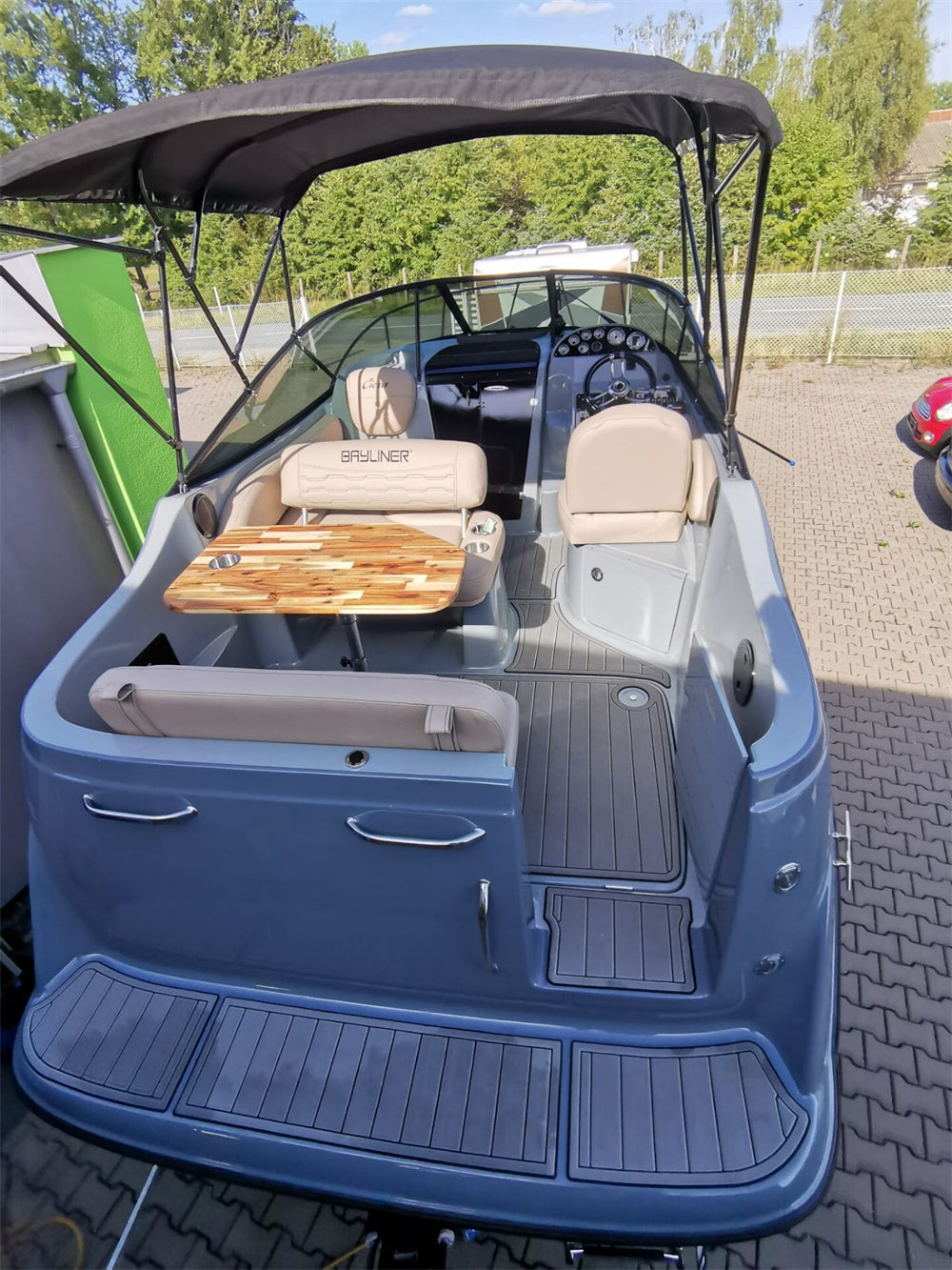 2002 Bayliner 2455 – Custom EVA Foam Marine Flooring Kit