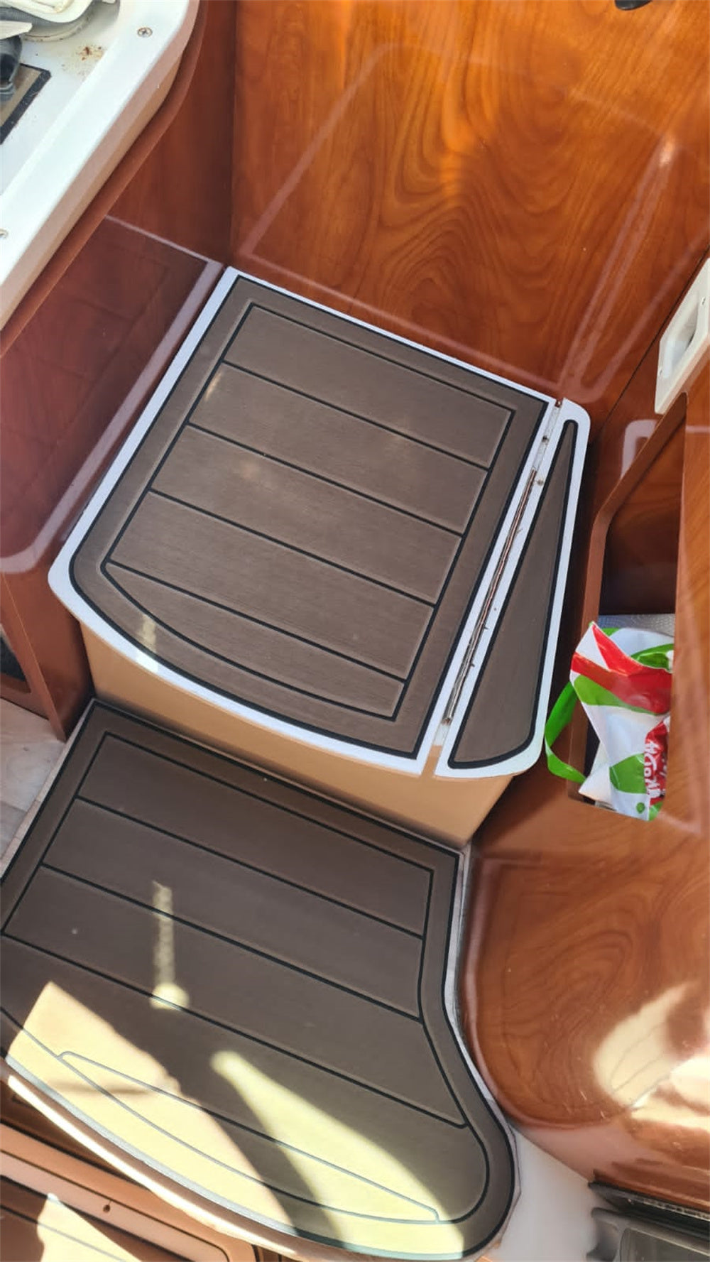 2005 Four Winns Vista 248 – Custom EVA Foam Marine Flooring Kit
