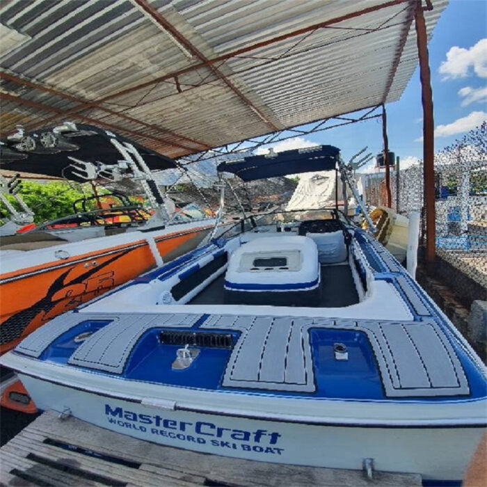 1989 MasterCraft ProStar 190 – Custom EVA Foam Transom Rear Deck Pad