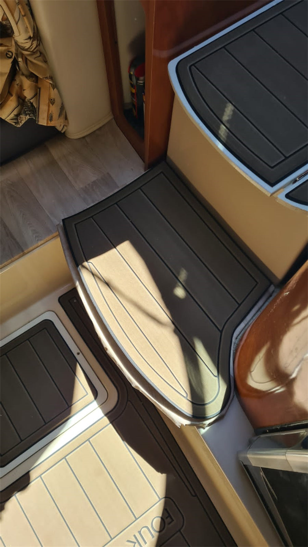 2005 Four Winns Vista 248 – Custom EVA Foam Marine Flooring Kit