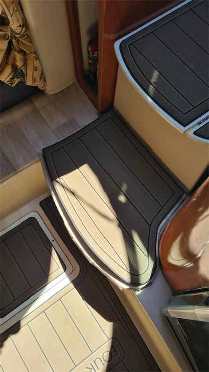 2005 Four Winns Vista 248 – Custom EVA Foam Marine Flooring Kit