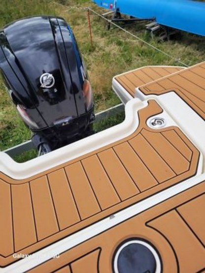 2019 Bayliner E7 – Custom EVA Foam Marine Flooring Kit