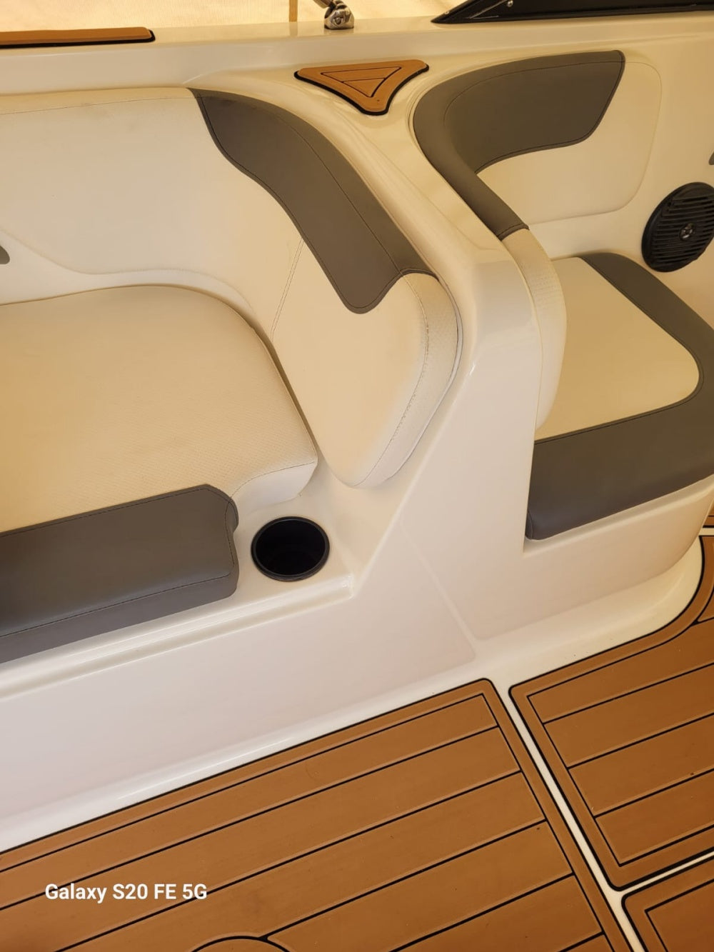 2019 Bayliner E7 – Custom EVA Foam Marine Flooring Kit