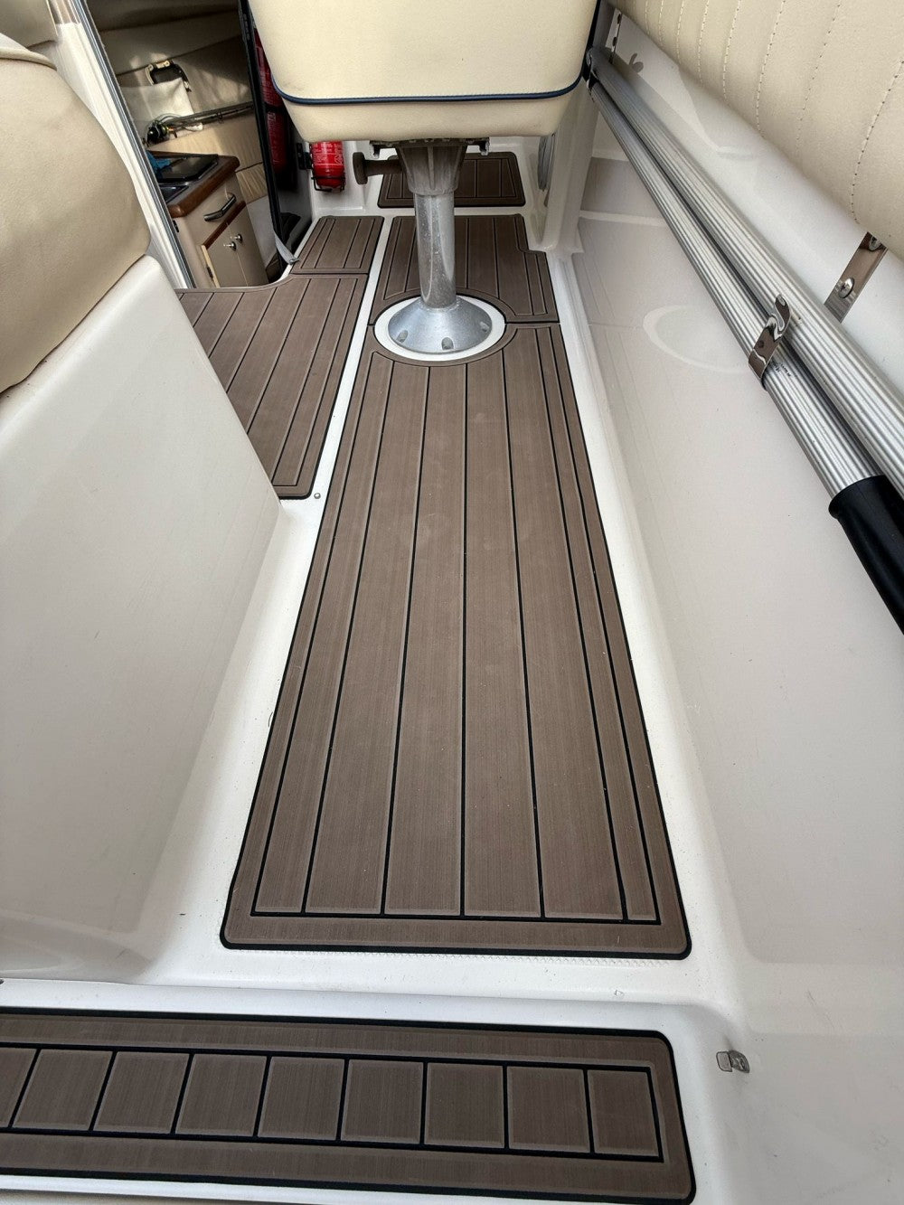 1998 Bayliner 2655 – Custom EVA Foam Marine Flooring Kit