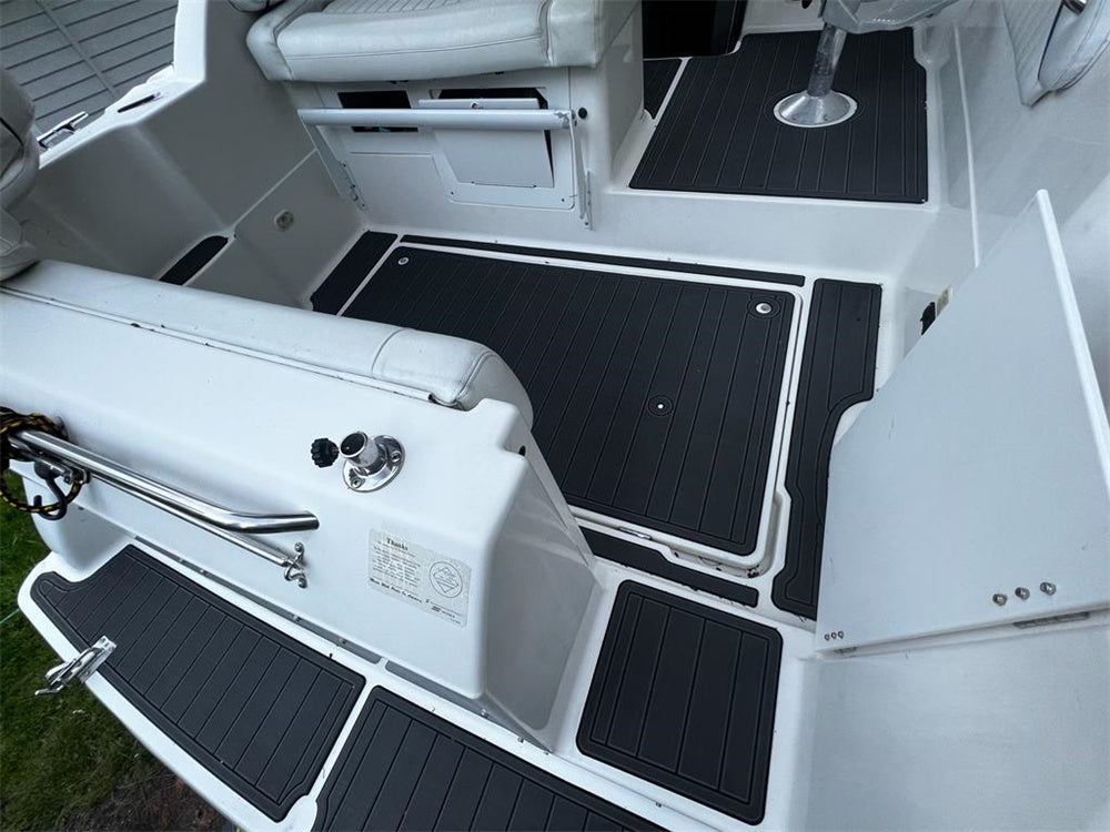 1997 Bayliner 2855 – Custom EVA Foam Marine Flooring Kit