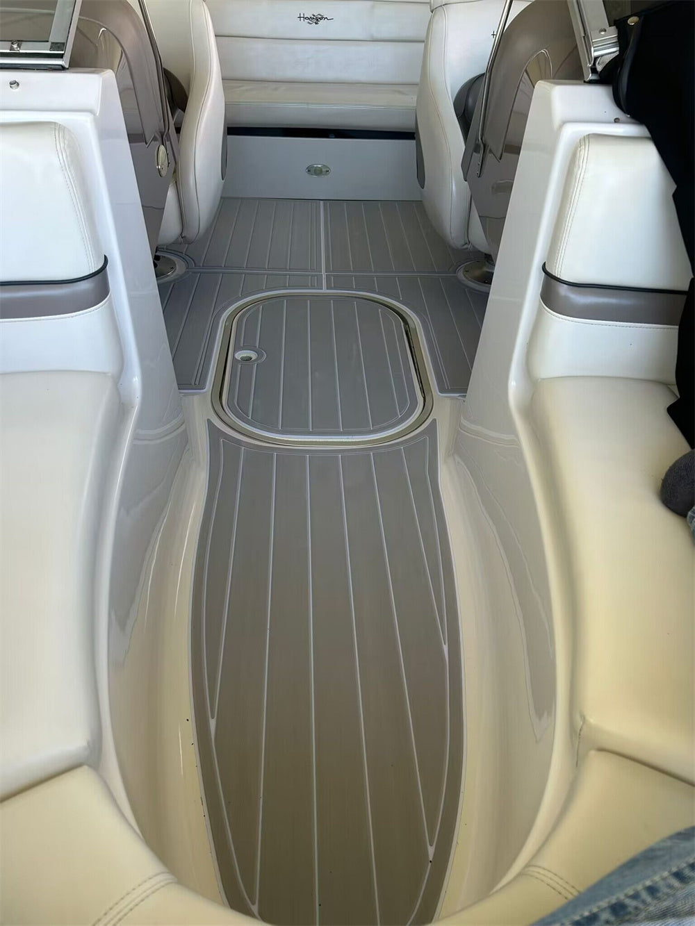 2003 Four Winns 200 – Custom EVA Foam Marine Flooring Kit